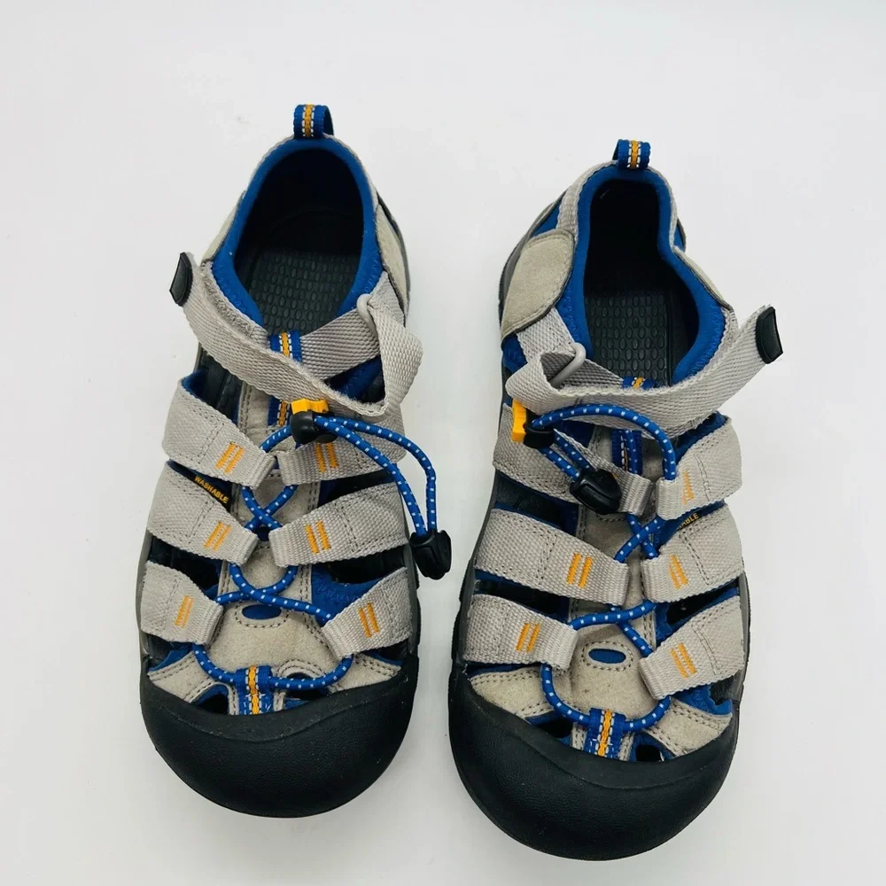KEEN Newport H2 Boys Closed Toe Hybrid Sandals – Gray with Blue Accents Size 4